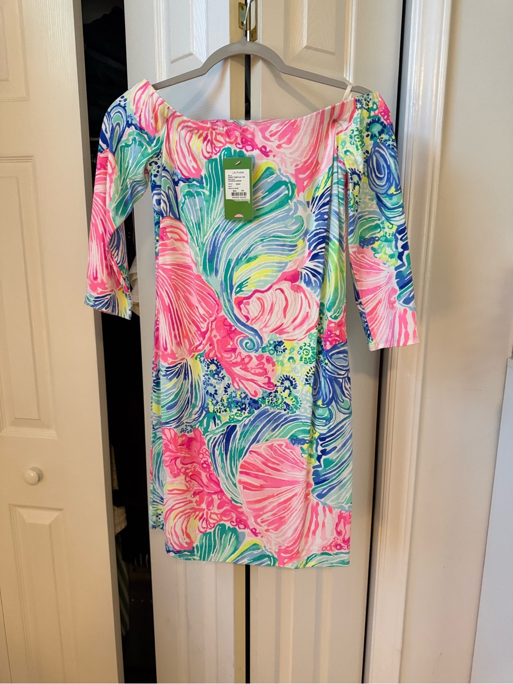 NWT Lilly Pulitzer Laurana Off-the-Shoulder Dress in beach please print